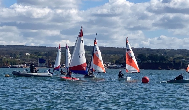 Dinghies and RIB pre-start